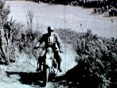 Premier moto-cross à La Gacilly - 1950